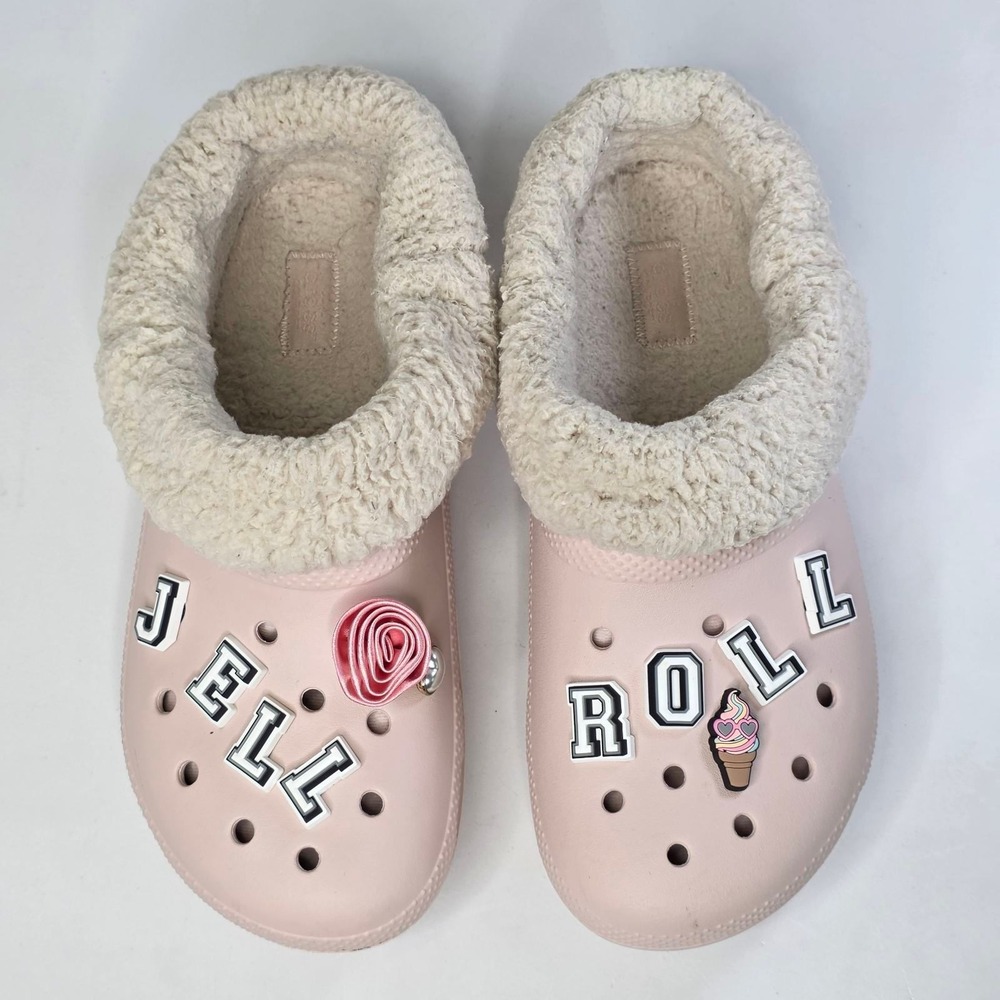 Crocs Classic Lined Clog Pink Faux Fur Jelly Roll Charms 210846 Women's 9 Mens 7